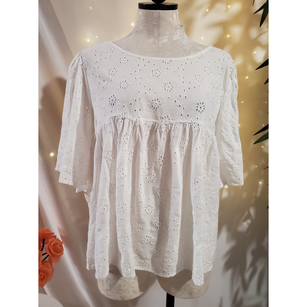 Old Navy Eyelet Lace Babydoll Flutter Sleeve Keyhole Tie Back Blouse Womens XXL